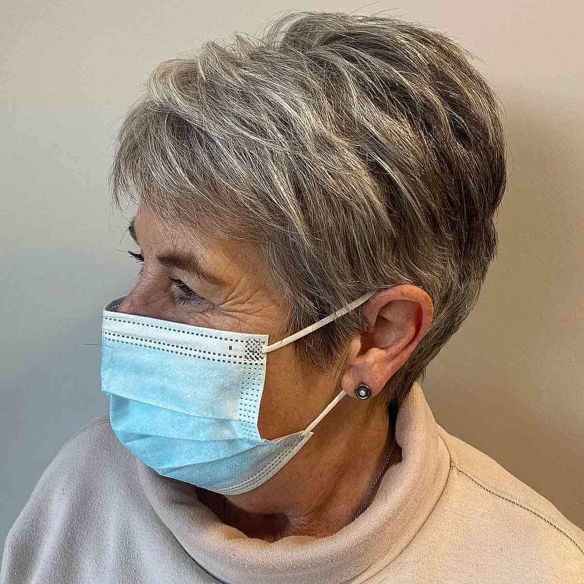 21 Short Choppy Haircuts Women in Their 70s Can Pull-Off