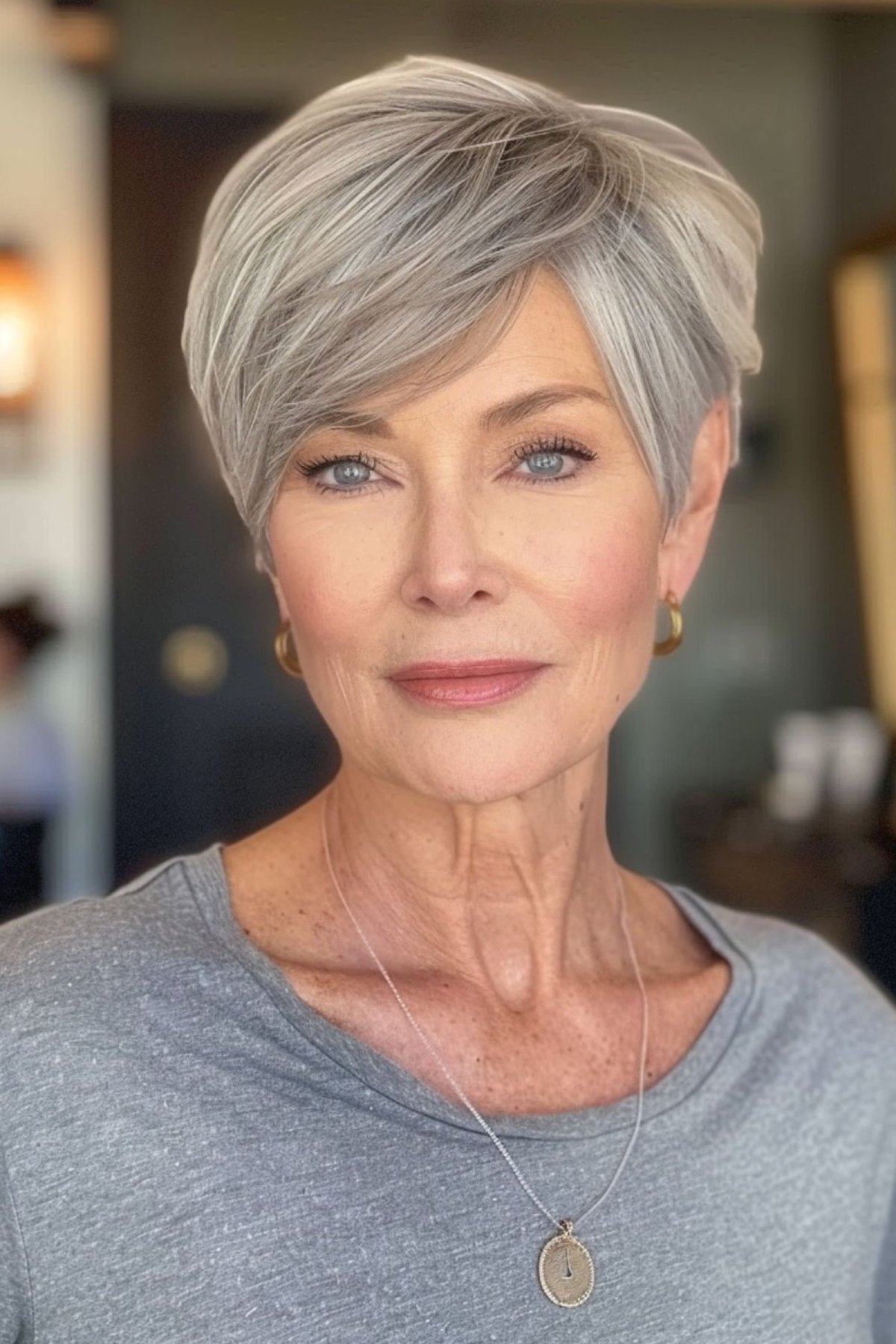 28 Best Short Hair with Side Bangs Women Are Getting Right Now