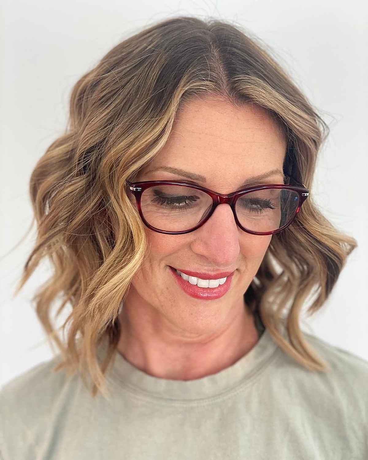 Gorgeous Beach Waves for Short Hair: 22 Examples to Copy