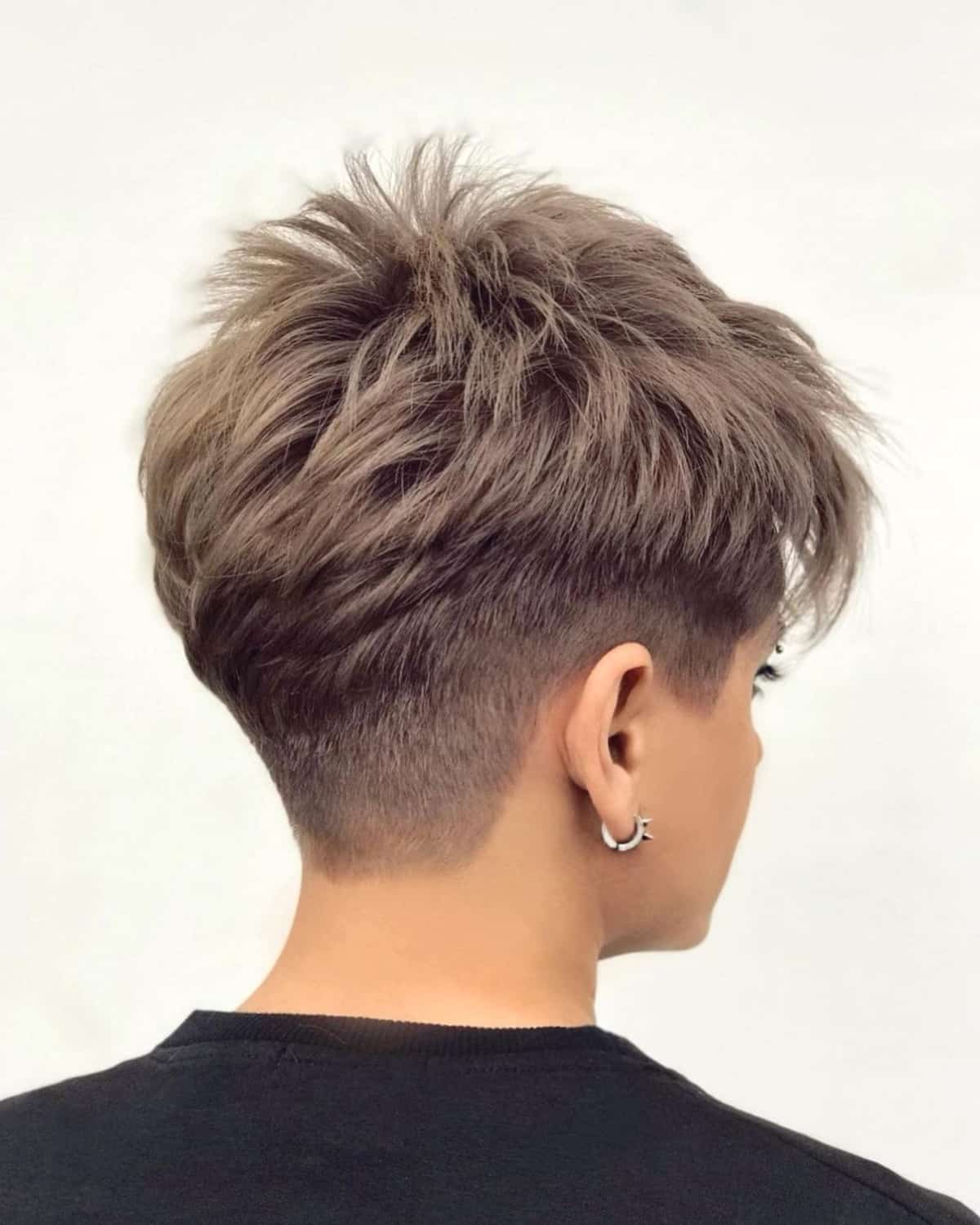 50 Hottest Ways to Have Short Brown Hair in 2025