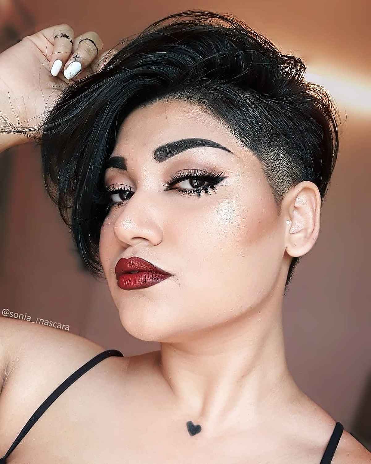 Feminine Pixie Cut Ideas for a Sweet Short Look