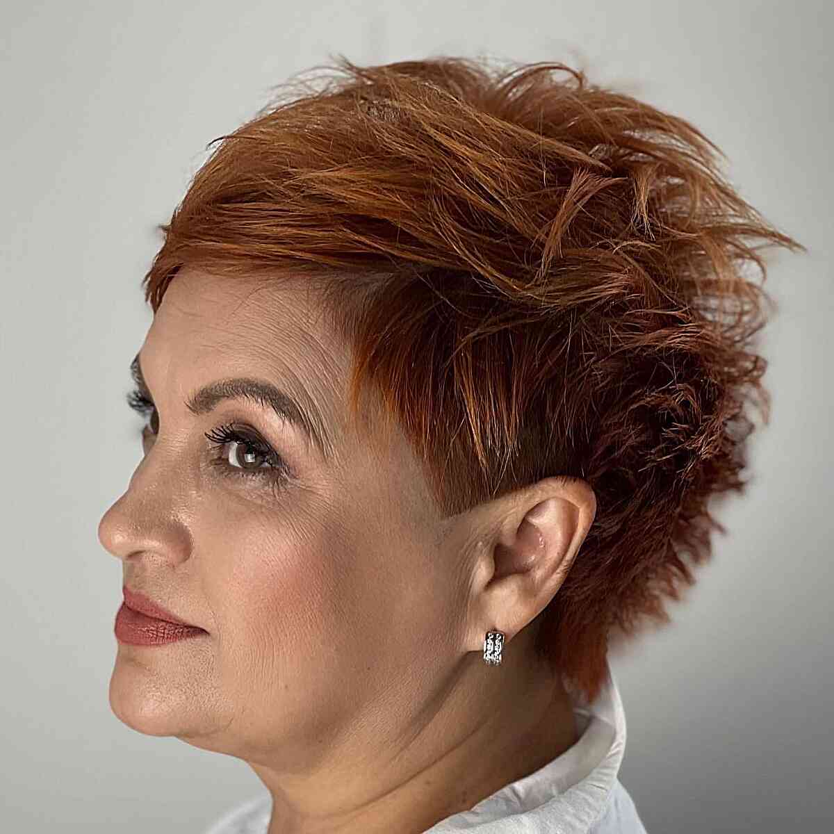 30 Trendy Short Haircuts for Older Women with Fine Hair to Boost Volume