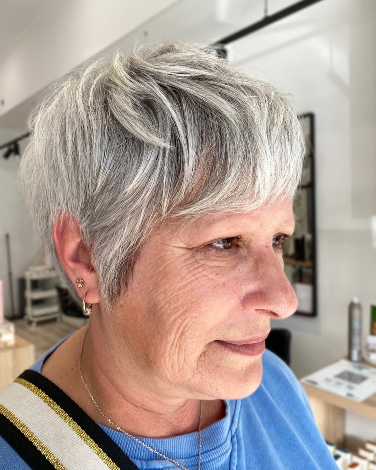30 Trendy Short Haircuts for Older Women with Fine Hair to Boost Volume