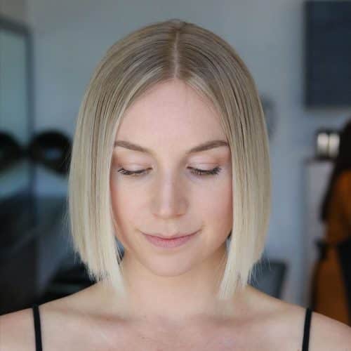 23 Flattering Short Haircuts for Oval Faces in 2025