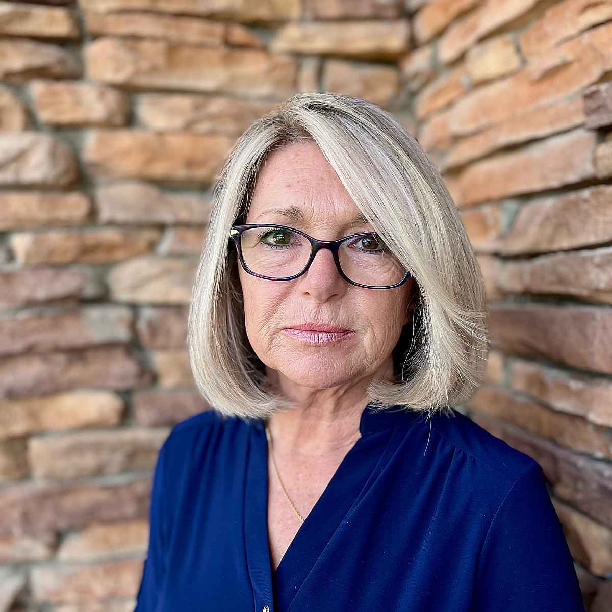 35 Perfectly-Flattering Short Hairstyles for Women Over 60 with Glasses