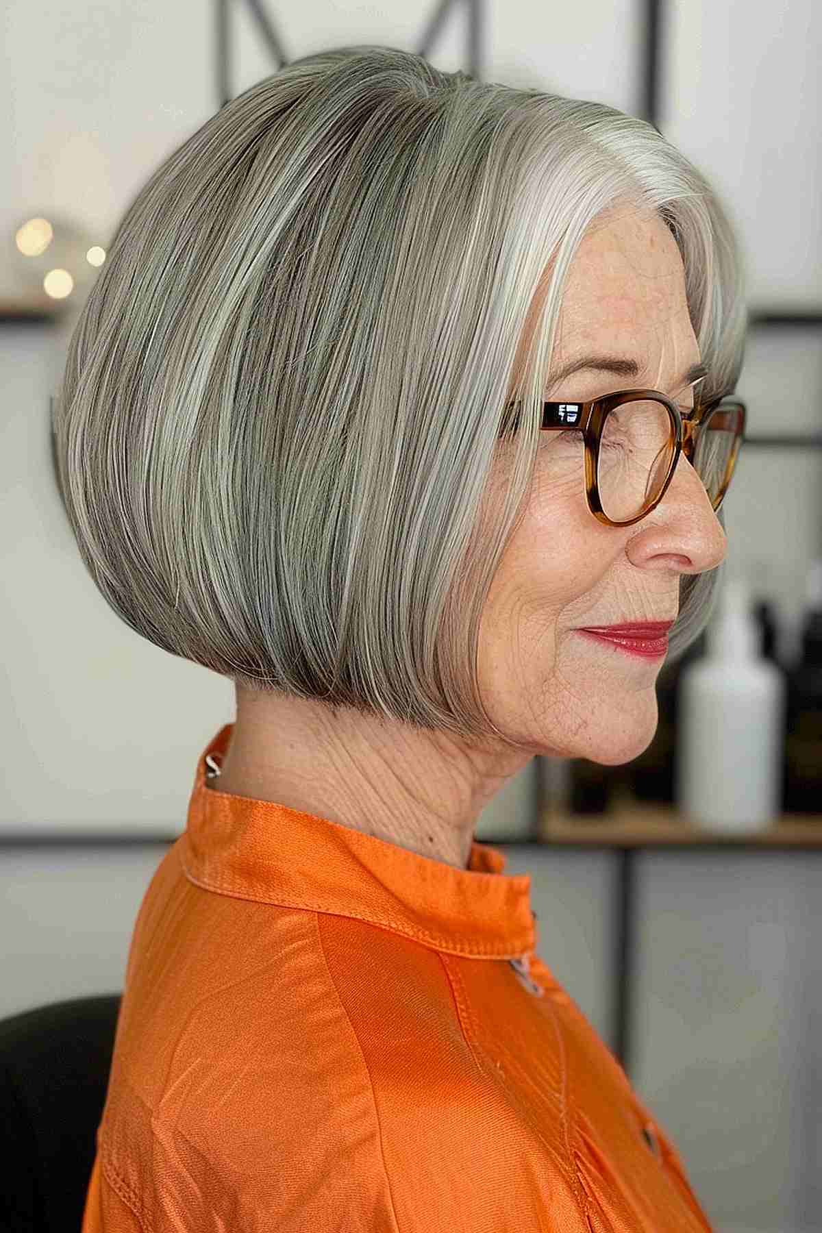 37 Youthful Short Haircuts for Women Over 70 Looking for a Stylish Hairdo