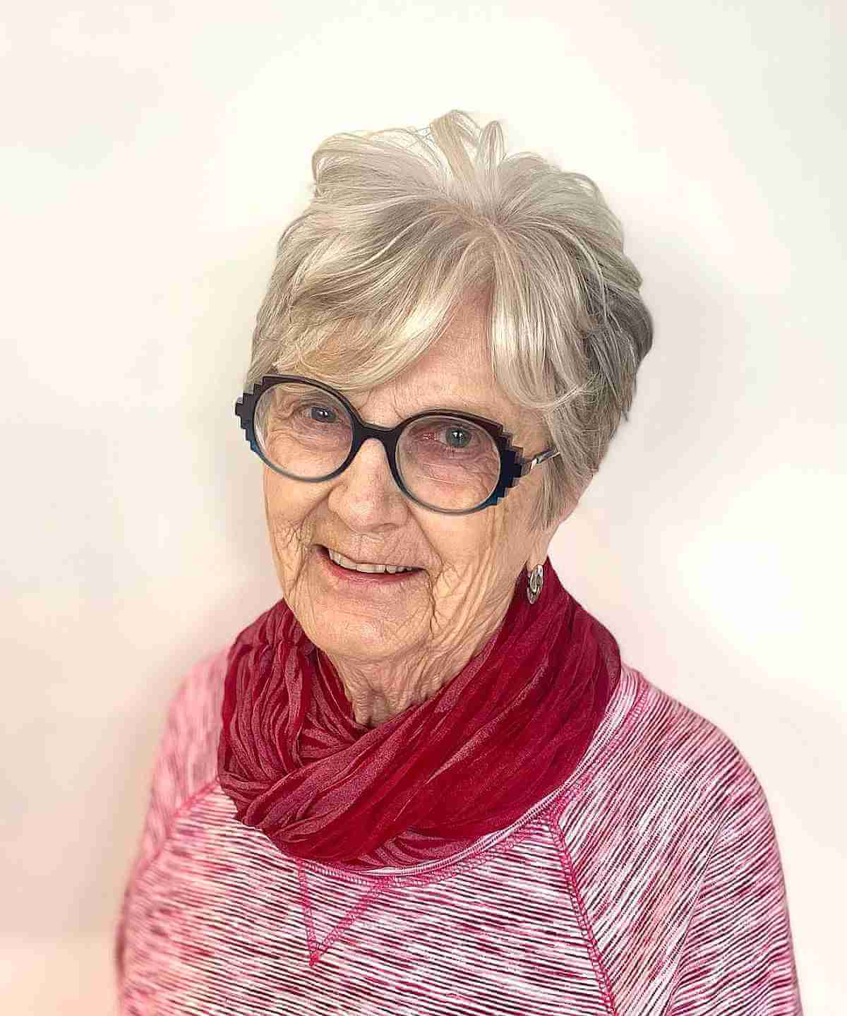 37 Youthful Short Haircuts for Women Over 70 Looking for a Stylish Hairdo