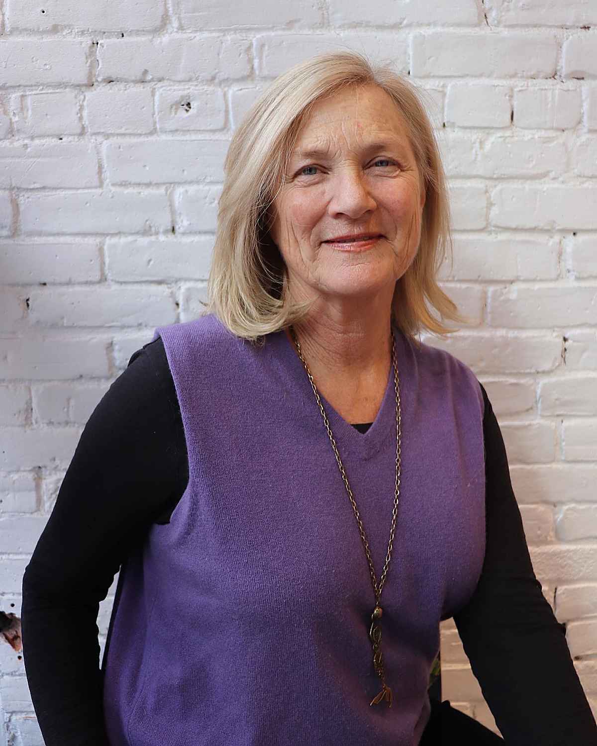 37 Youthful Short Haircuts for Women Over 70 Looking for a Stylish Hairdo