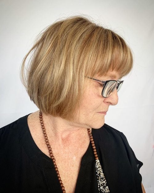 31 Best Short Hairstyles for Women Over 50 With Glasses