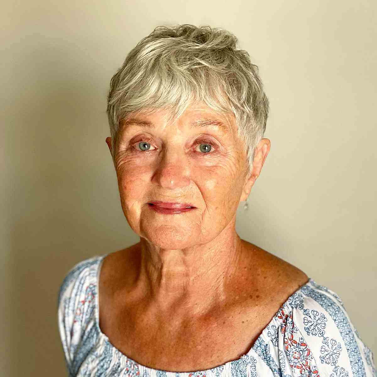 23 Perfect Pixie Haircuts for Women Over 70 to Pull Off