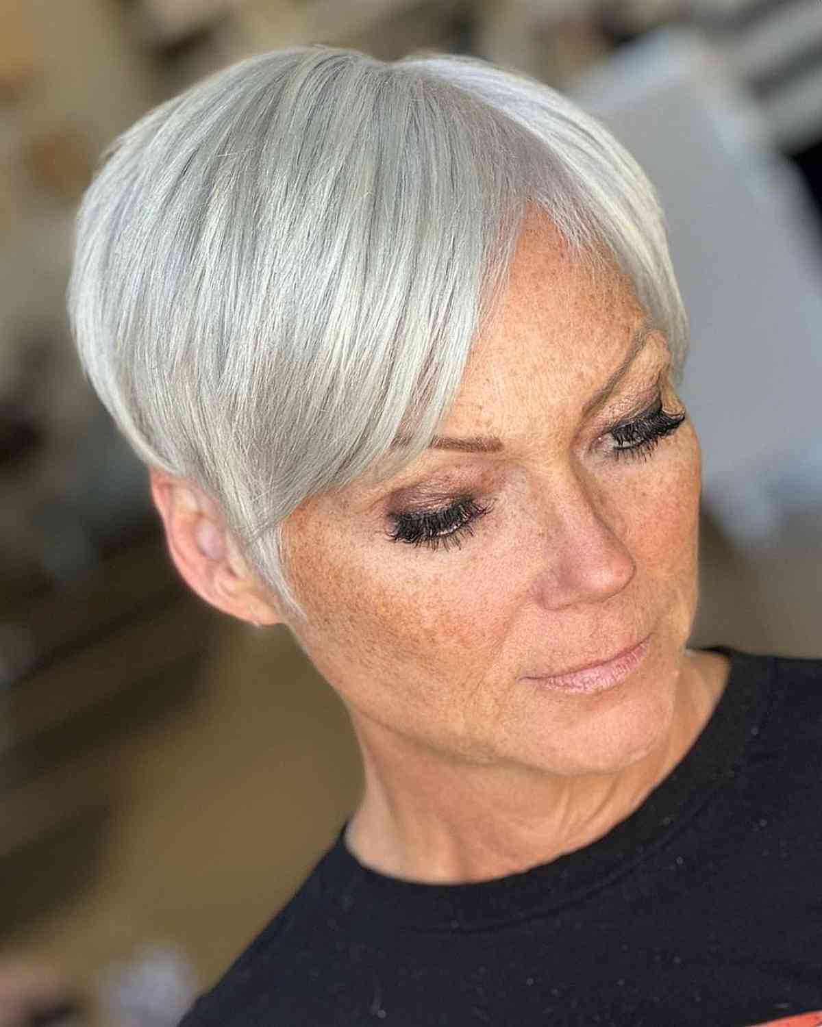 46 Gorgeous Short Straight Hairstyle Ideas to Try in 2025