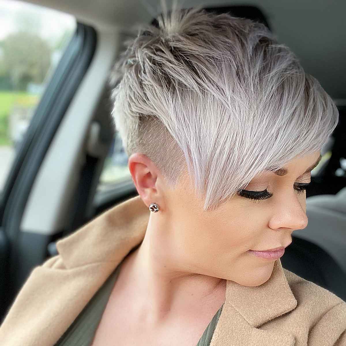 46 Gorgeous Short Straight Hairstyle Ideas to Try in 2025