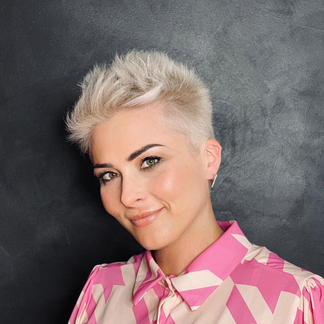 46 Gorgeous Short Straight Hairstyle Ideas to Try in 2025