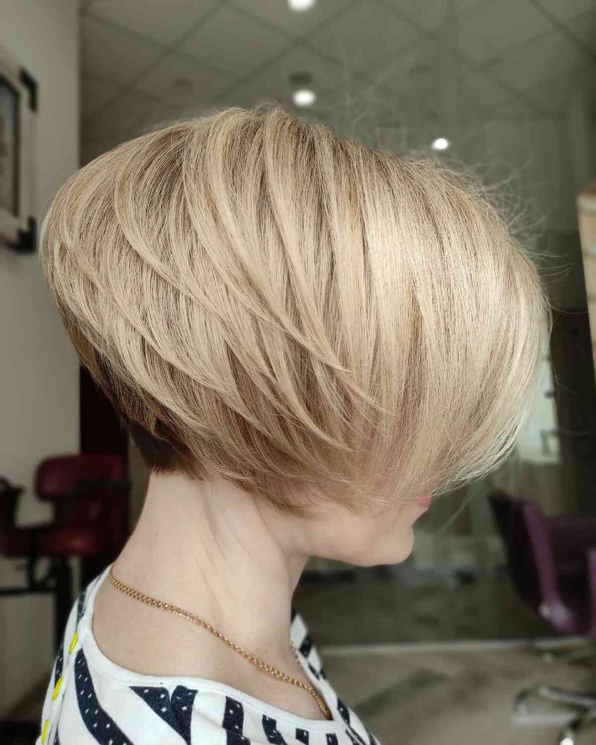 46 Gorgeous Short Straight Hairstyle Ideas to Try in 2025