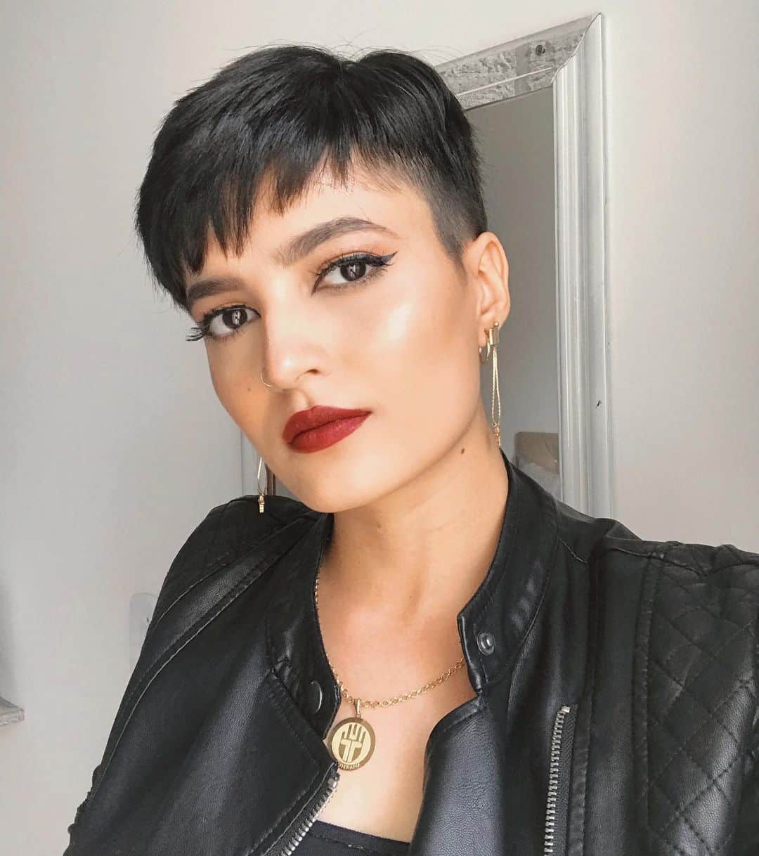 58 Cutest Pixie Cuts with Bangs for a Face-Flattering Crop