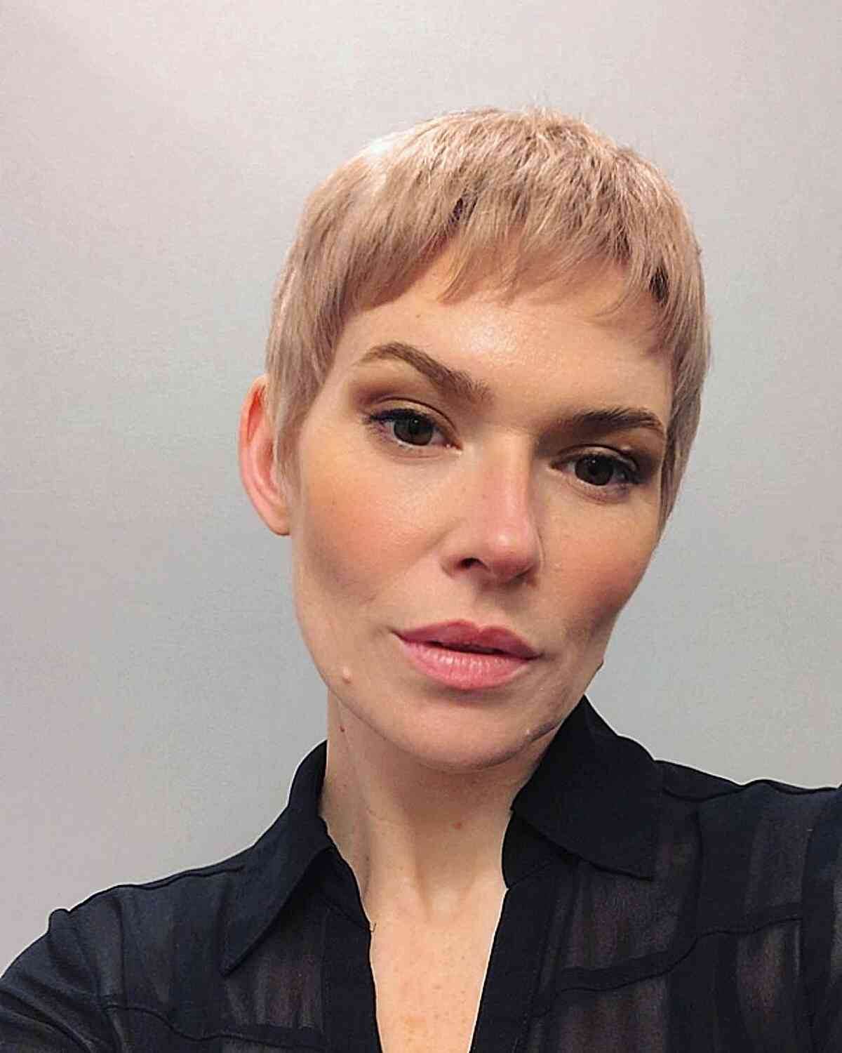 27 Very Short Haircuts for Women Who Need a Big Makeover