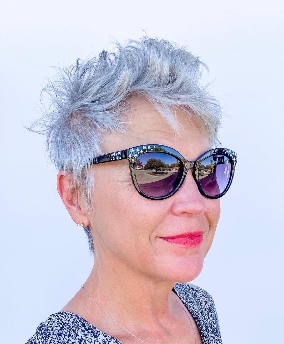 40 Modern Shaggy Pixie Cut Ideas for 2025