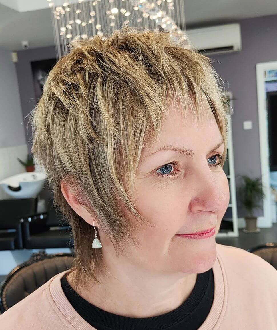 40 Modern Shaggy Pixie Cut Ideas for 2025