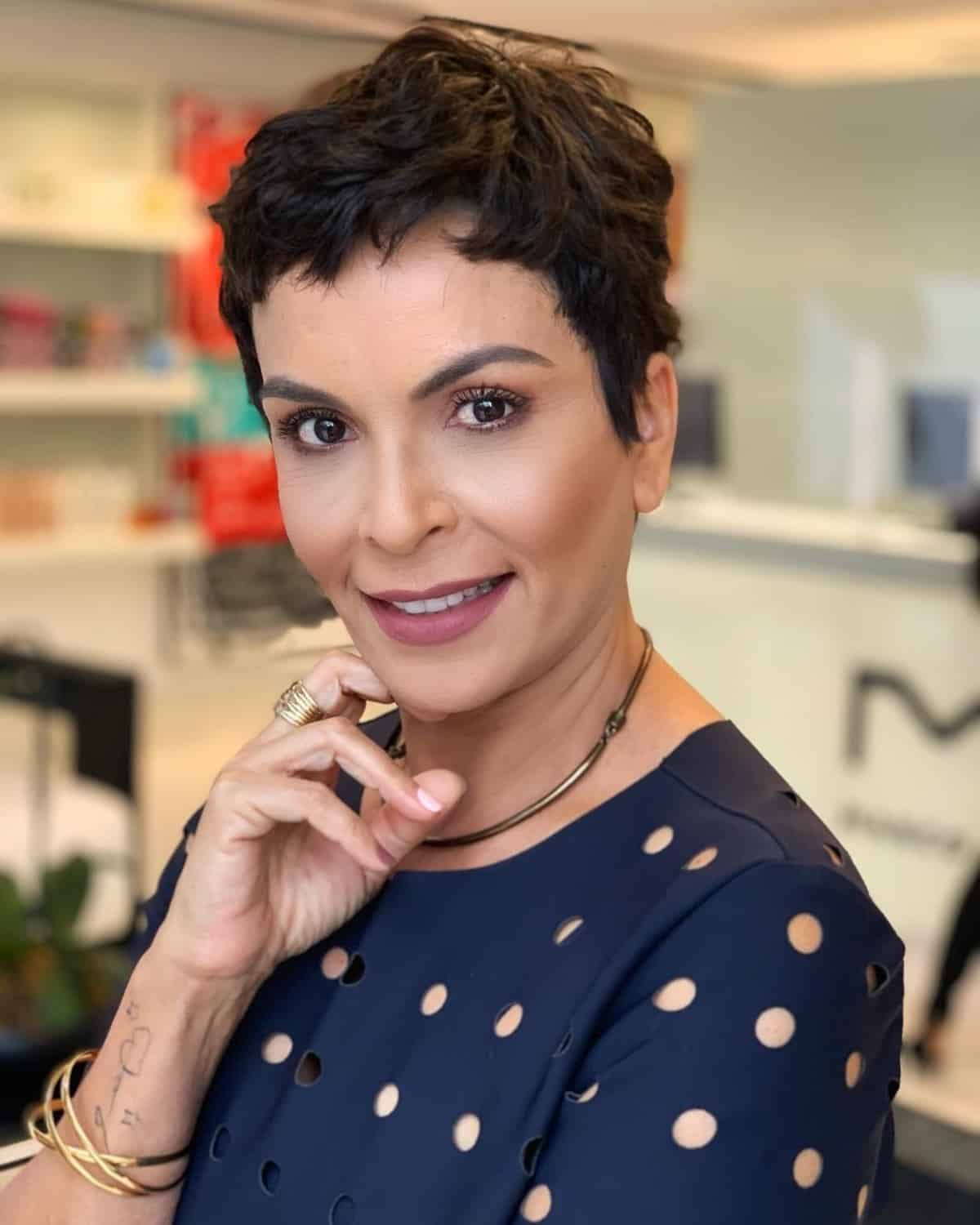29 Cutest Pixie Cuts for Wavy Hair That Are Trending Right Now
