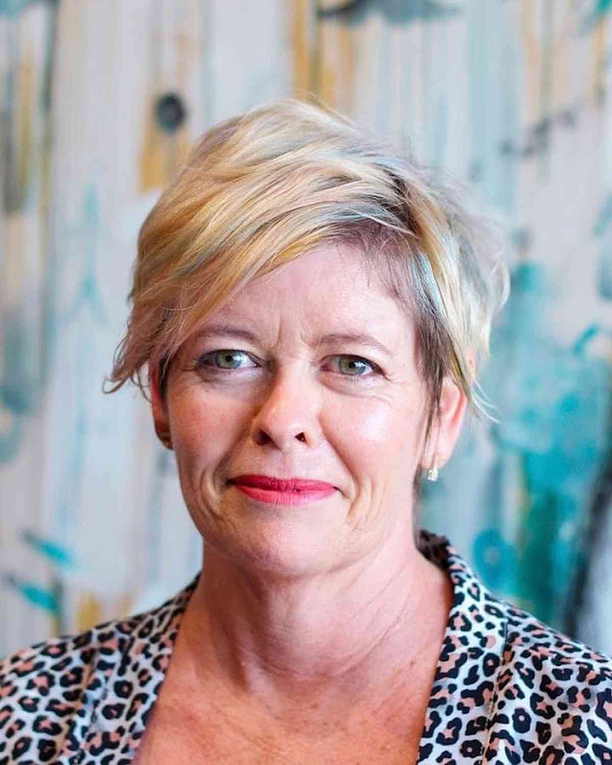 57 Textured Pixie Cut Ideas for a Messy, Modern Look