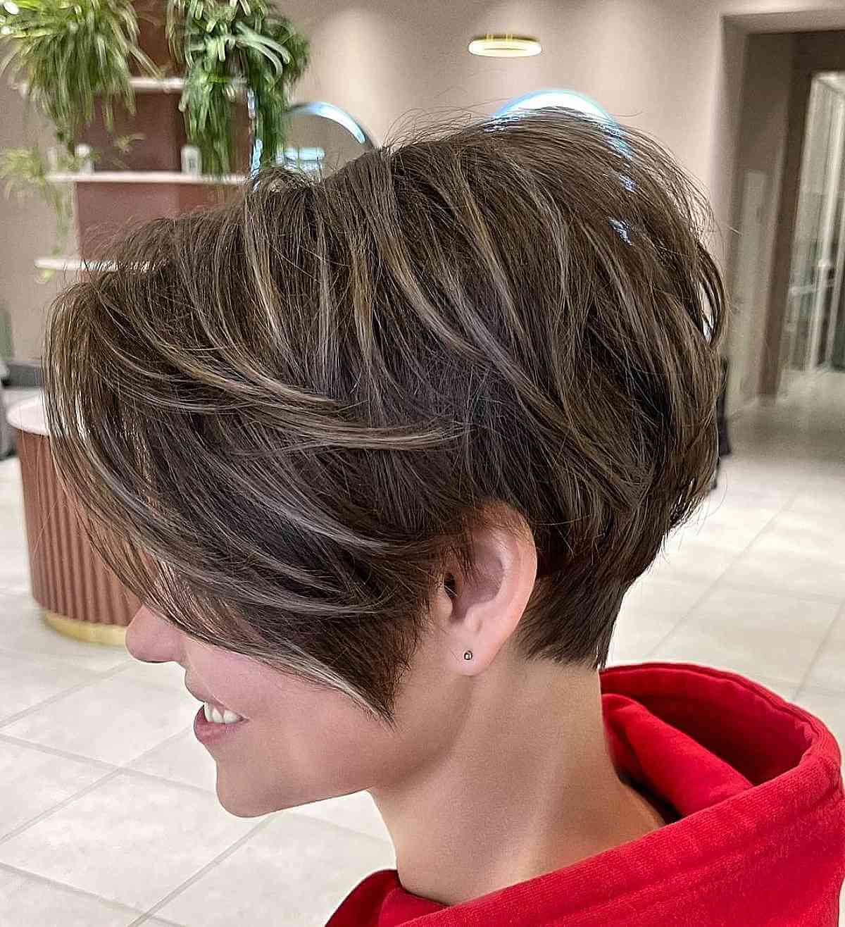 57 Textured Pixie Cut Ideas for a Messy, Modern Look