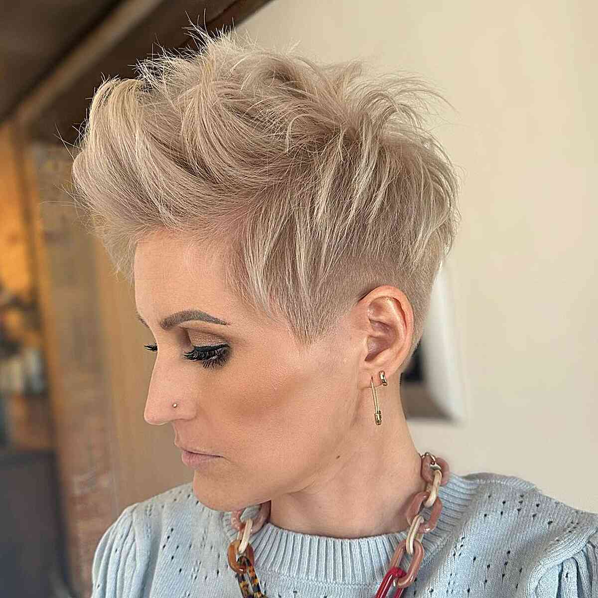 24 Best Pixie Haircuts for Older Women (2025 Trends)