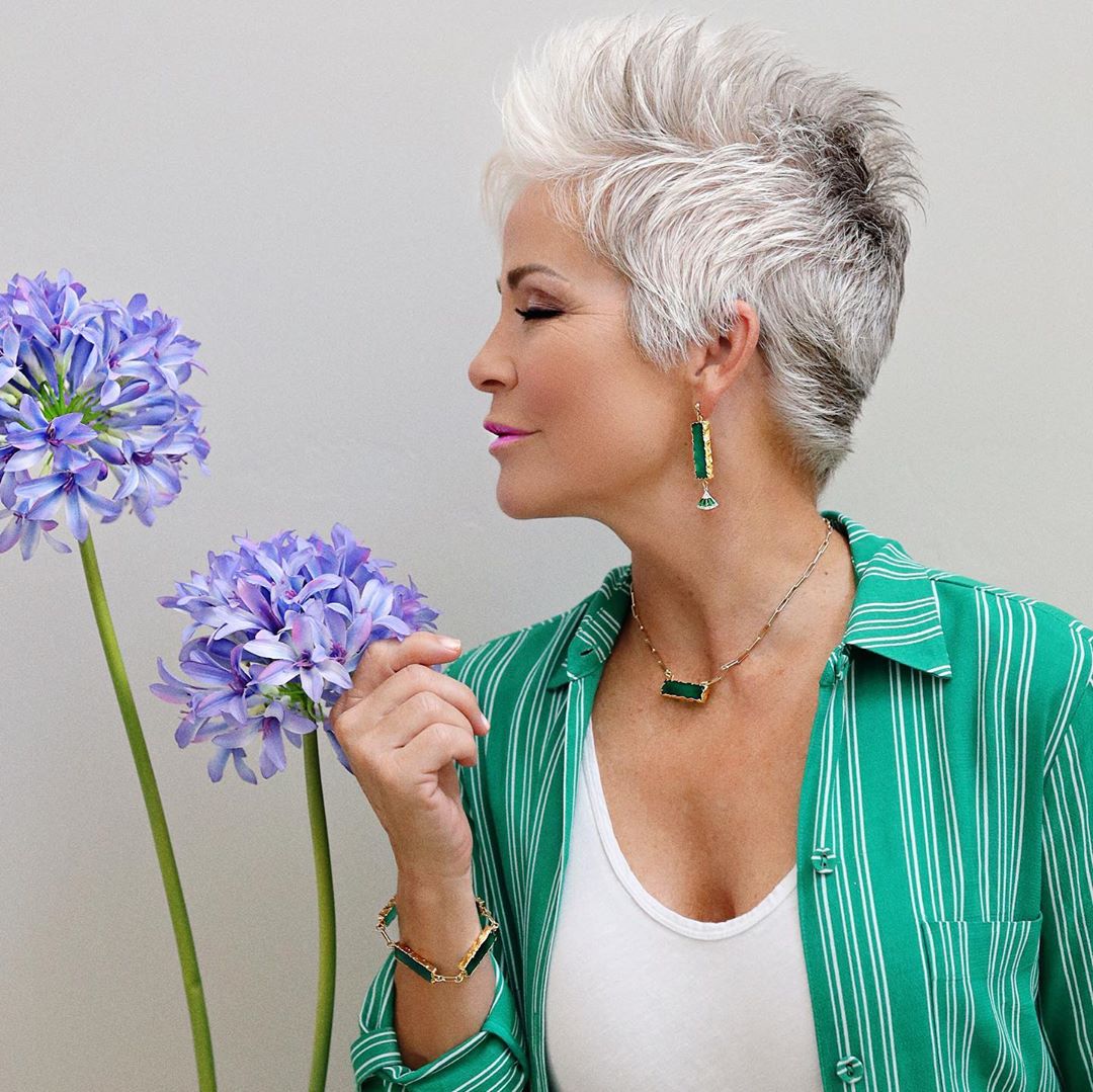 24 Best Pixie Haircuts for Older Women (2025 Trends)