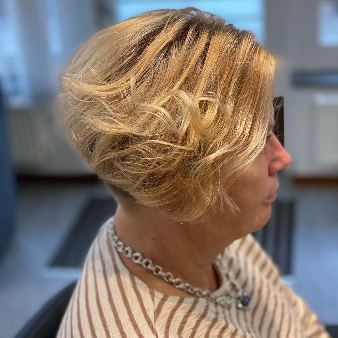 24 Best Pixie Haircuts for Older Women (2025 Trends)