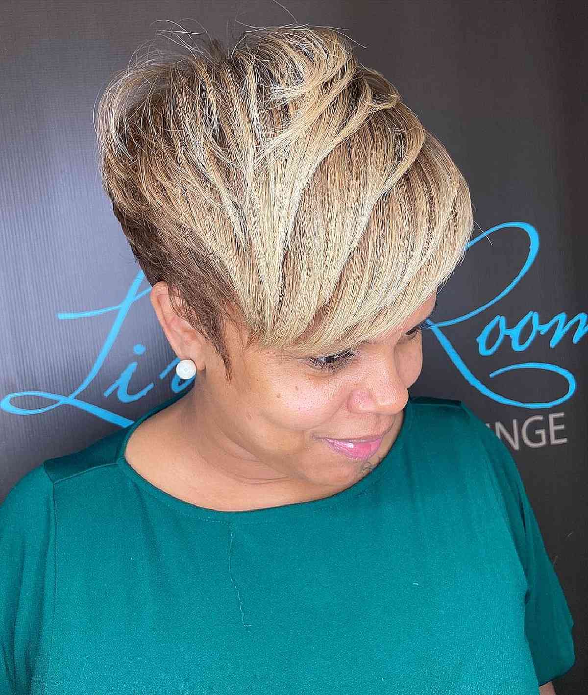Short, Feathered Hair Ideas to Try If You’re Going for a Very Layered Look