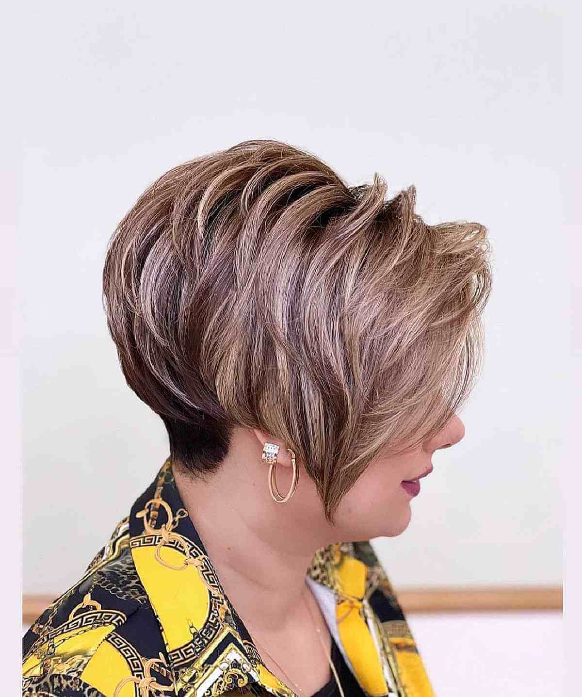 Short, Feathered Hair Ideas to Try If You’re Going for a Very Layered Look