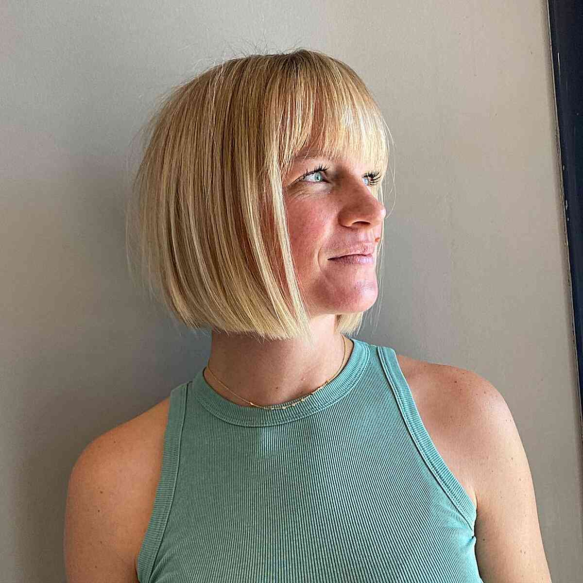 52 Short Hair with Bangs Trending in 2025