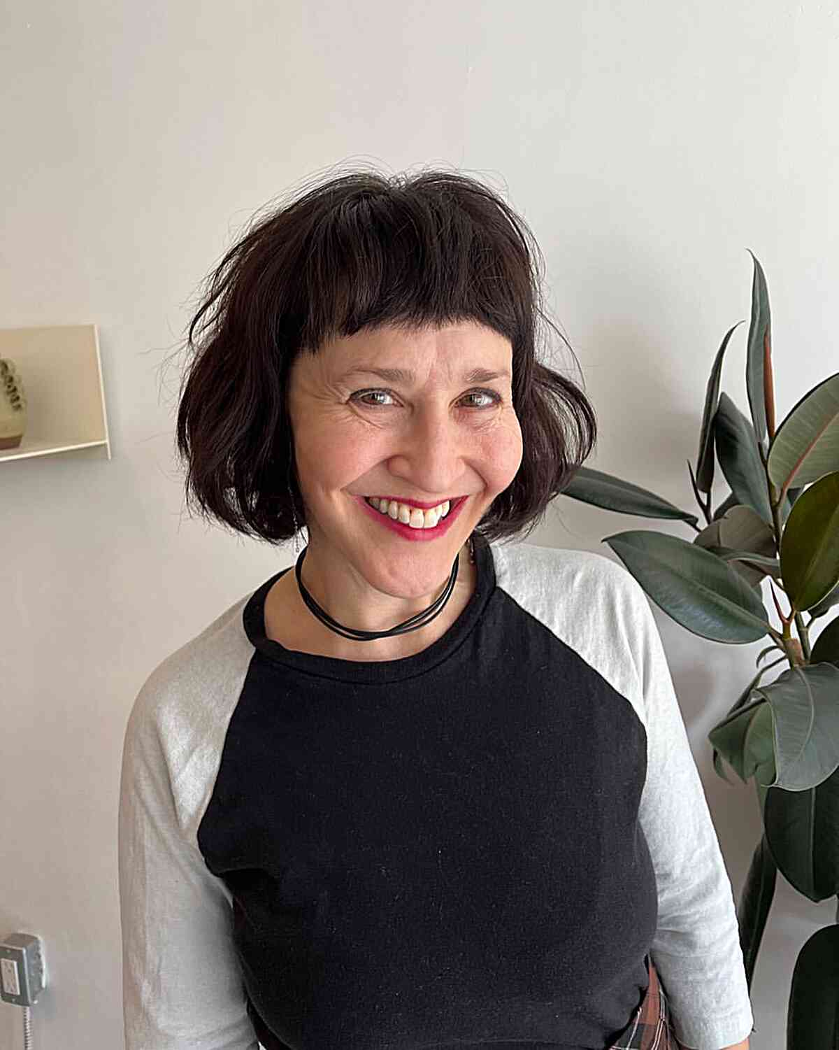 52 Short Hair with Bangs Trending in 2025