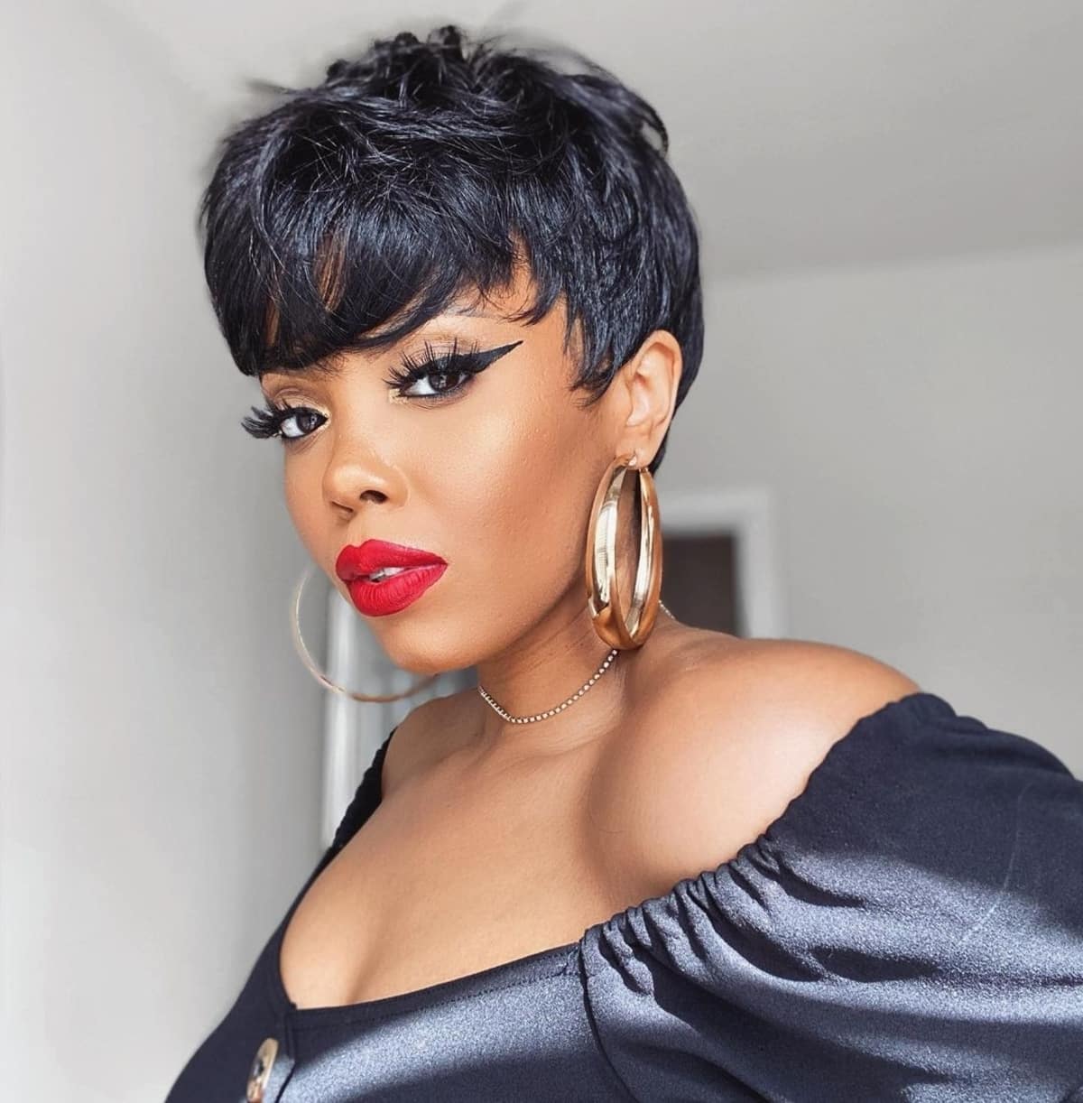 28 Hottest Short Weave Hairstyles for Black Women in 2025