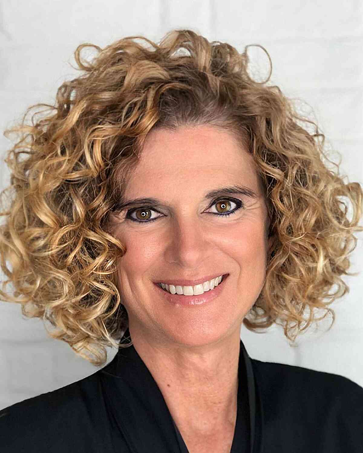 31 Stylish Short, Curly Hairstyles for Older Women