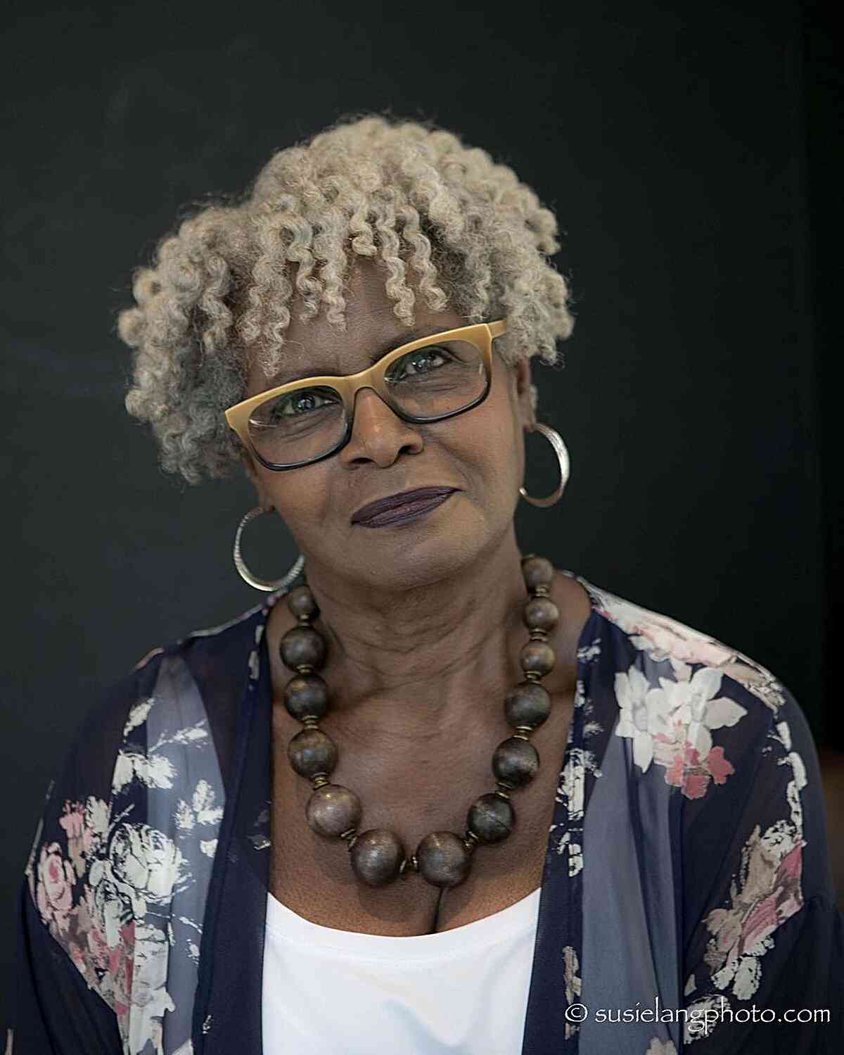 31 Stylish Short, Curly Hairstyles for Older Women