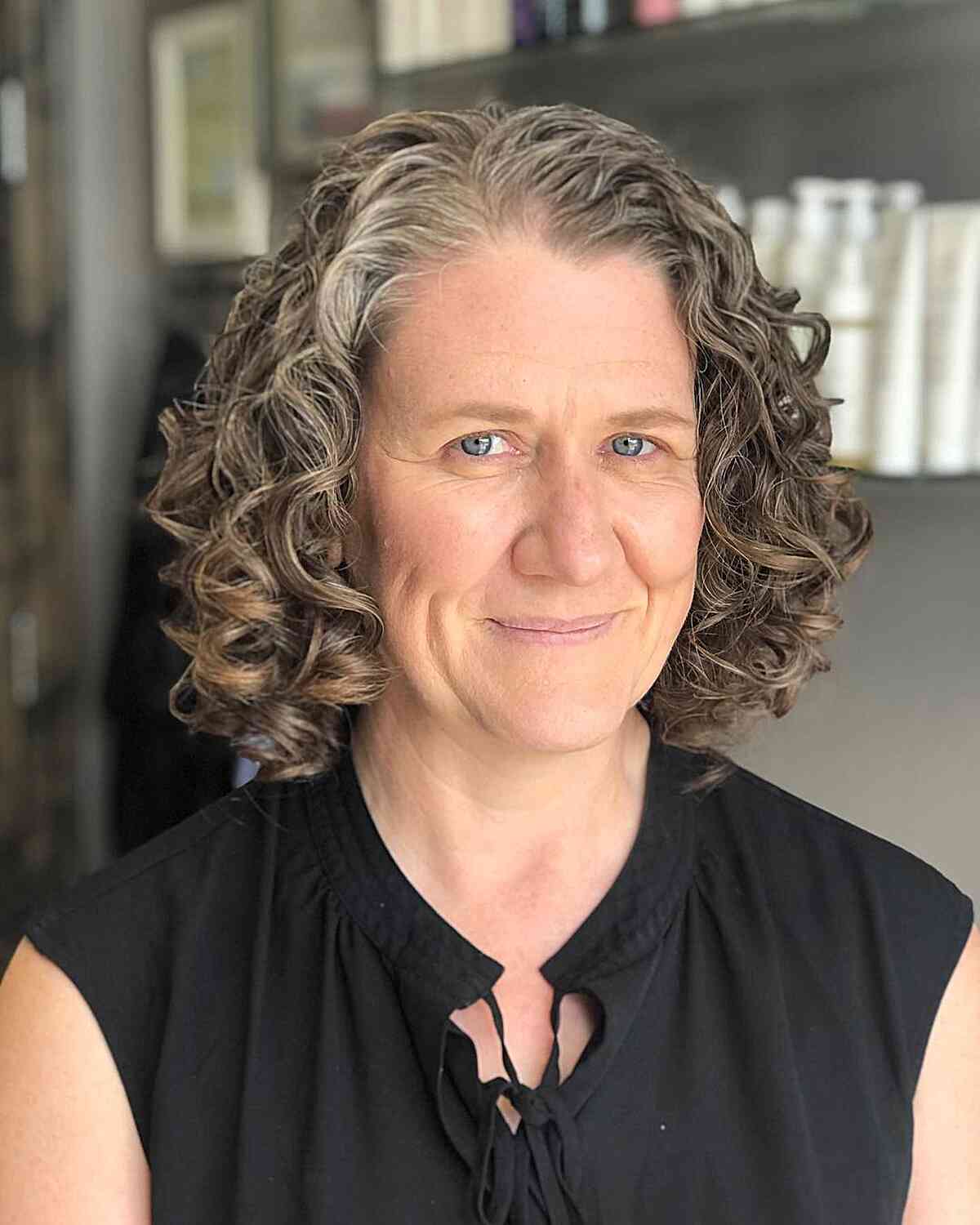 31 Stylish Short, Curly Hairstyles for Older Women