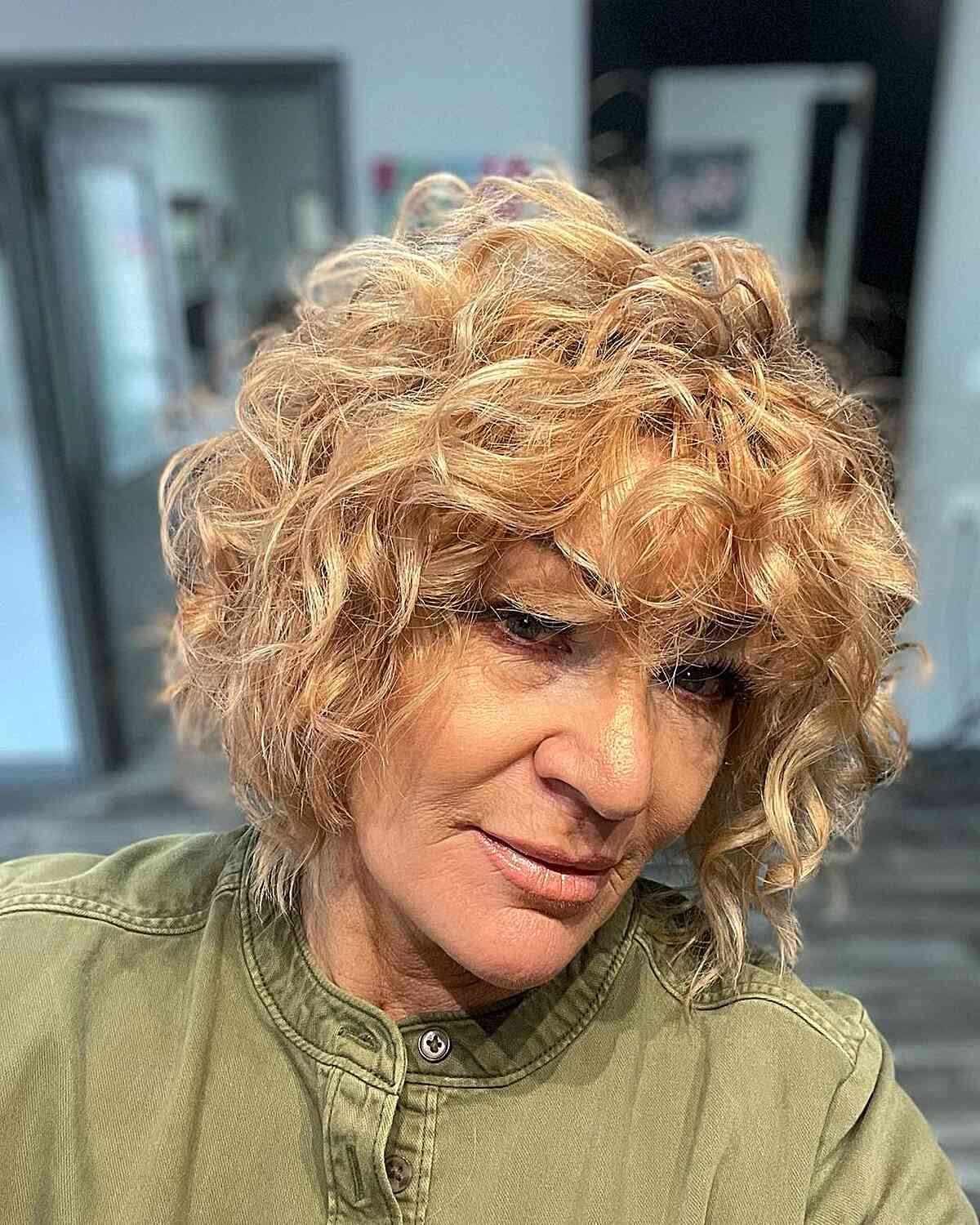 31 Stylish Short, Curly Hairstyles for Older Women
