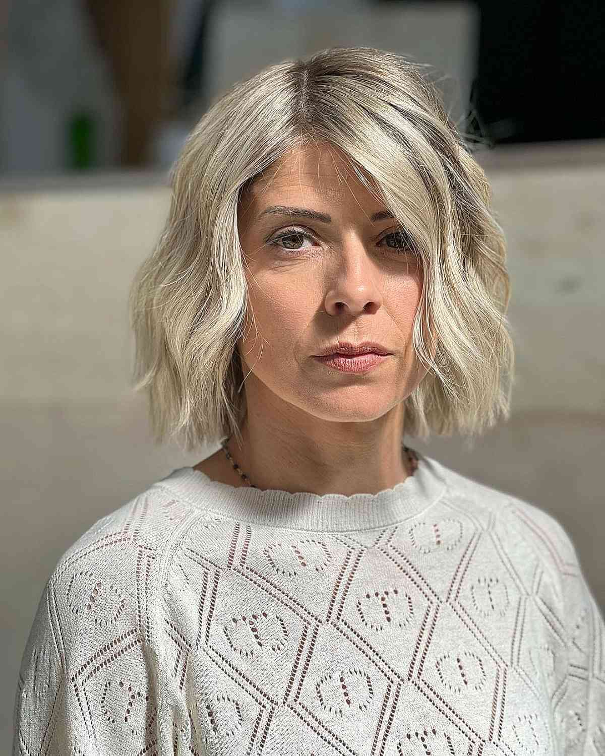 45 Cutest Above-The-Shoulder Haircuts for A Perfect In-Between Length