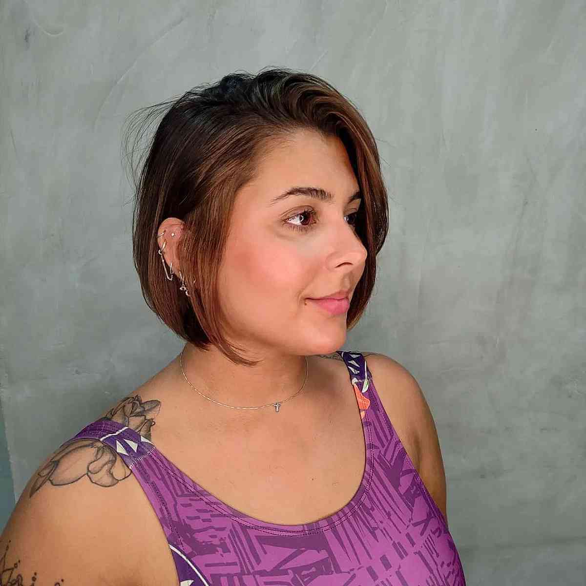 45 Cutest Above-The-Shoulder Haircuts for A Perfect In-Between Length