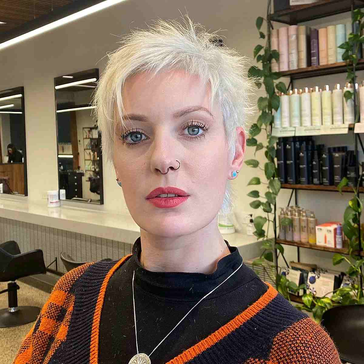 70 Super Short Pixie Cuts That Are Still Feminine