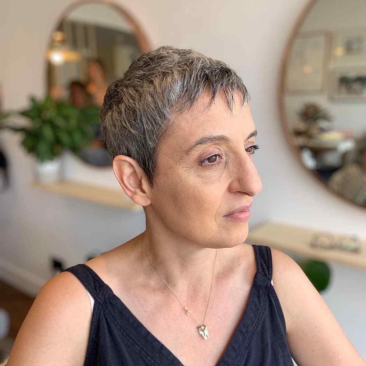 70 Super Short Pixie Cuts That Are Still Feminine