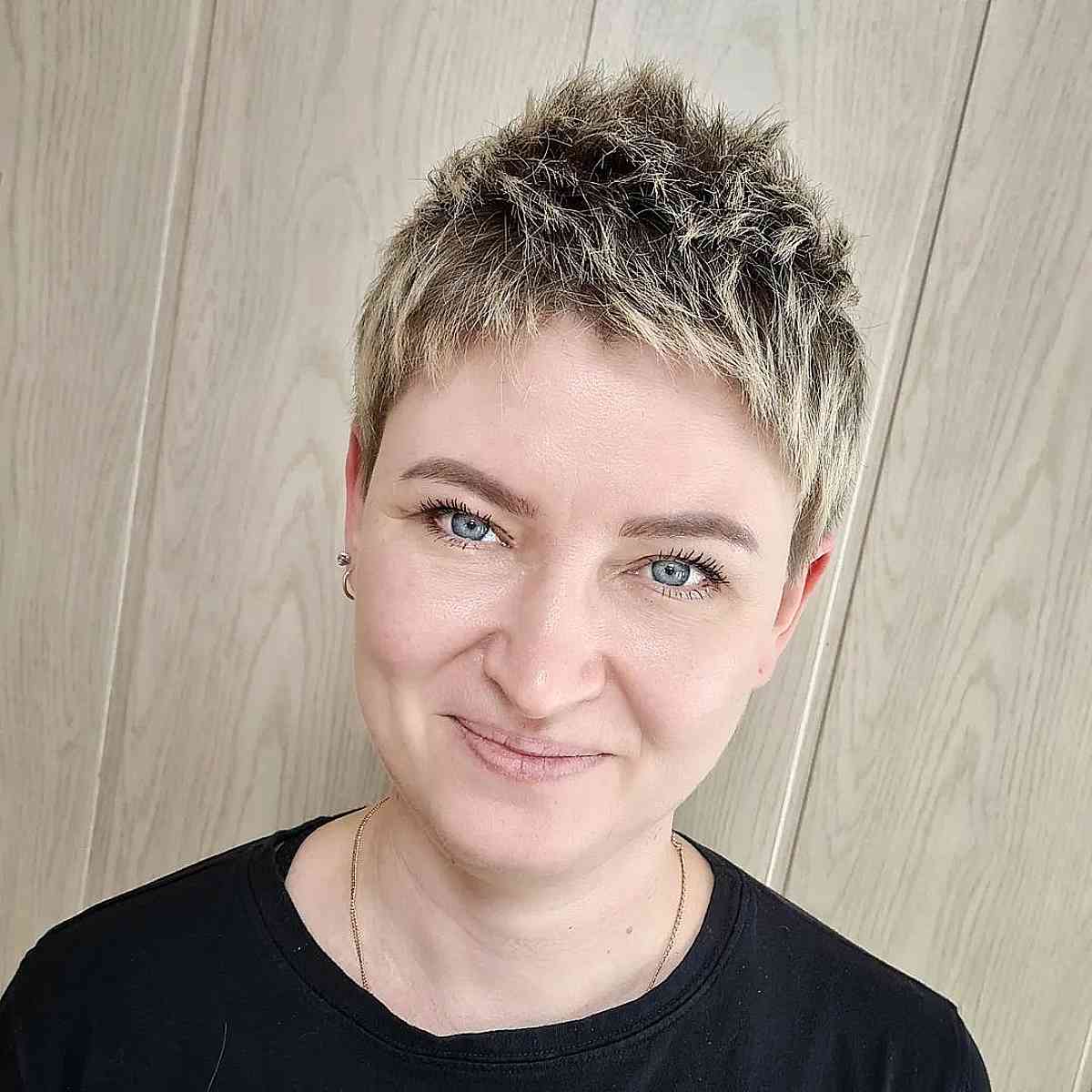 70 Super Short Pixie Cuts That Are Still Feminine