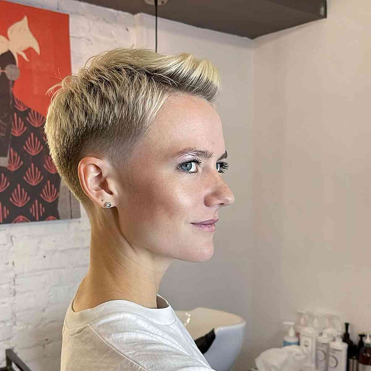 70 Super Short Pixie Cuts That Are Still Feminine