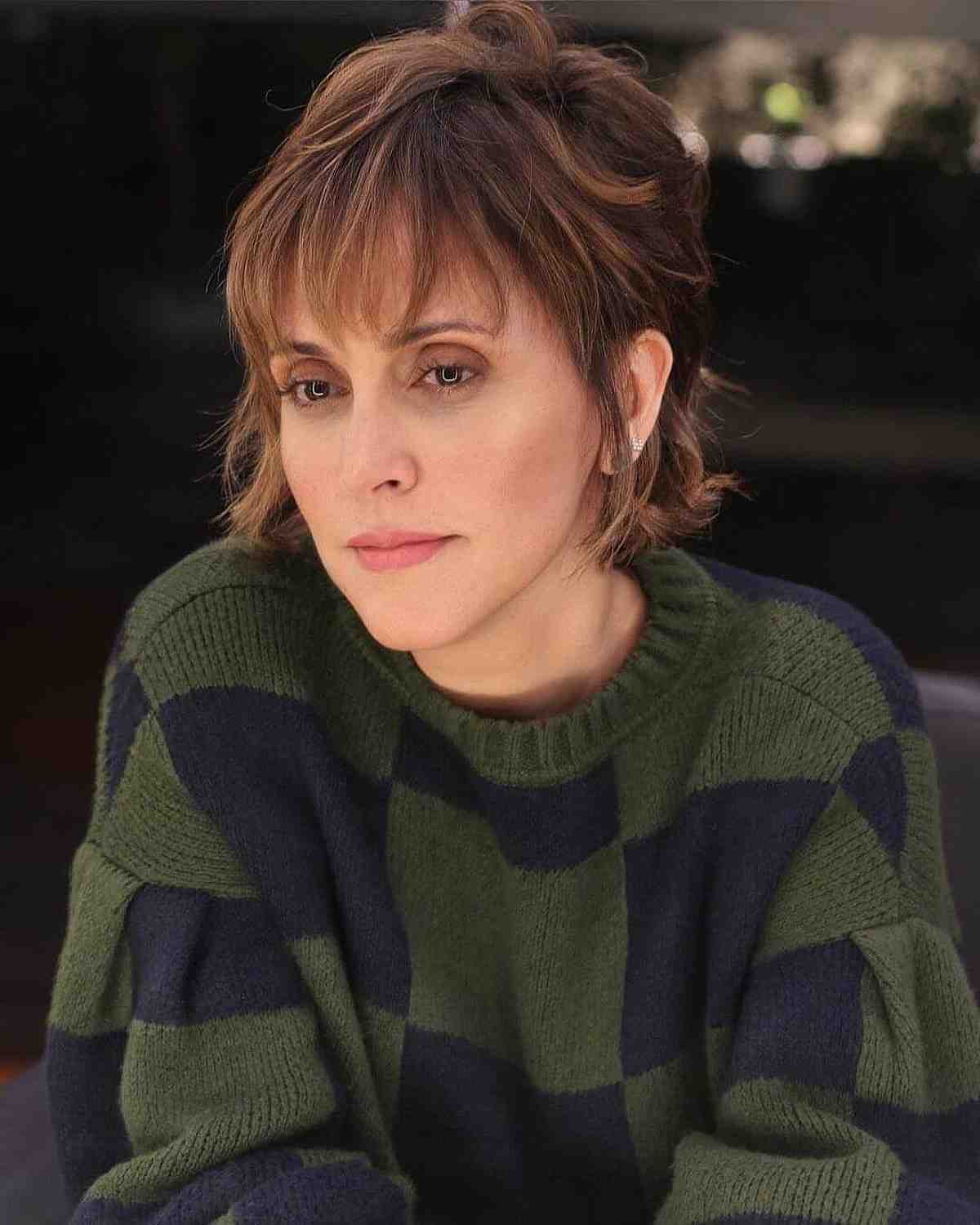 64 Sexiest Short Hairstyles for Women Over 40 in 2025