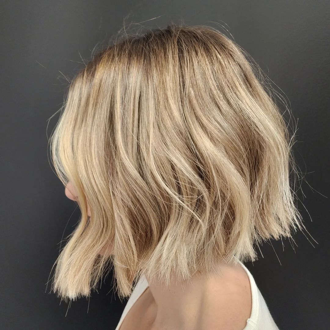 54 Top Short Hairstyles for Thick Hair to Be More Manageable