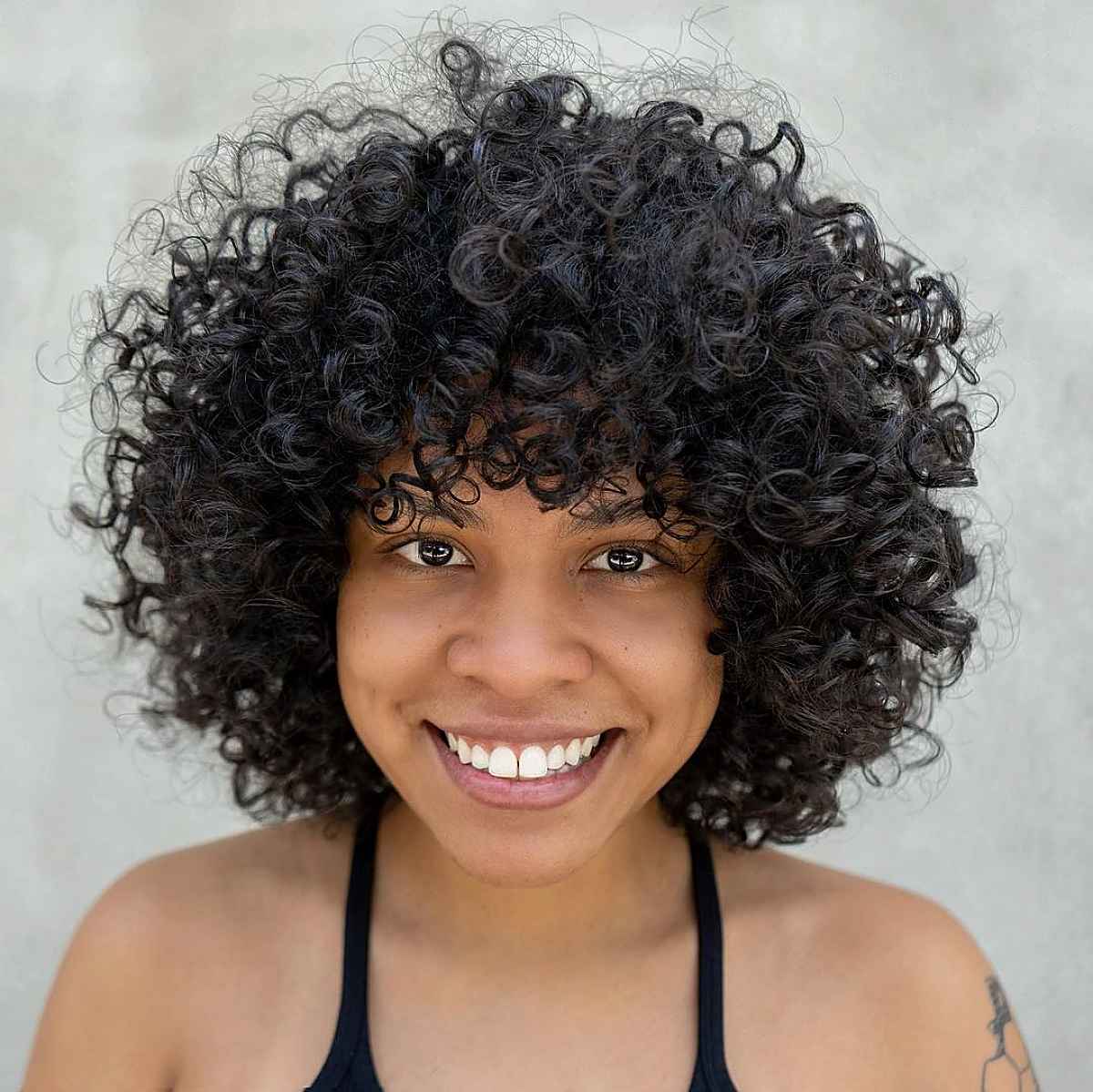 54 Top Short Hairstyles for Thick Hair to Be More Manageable