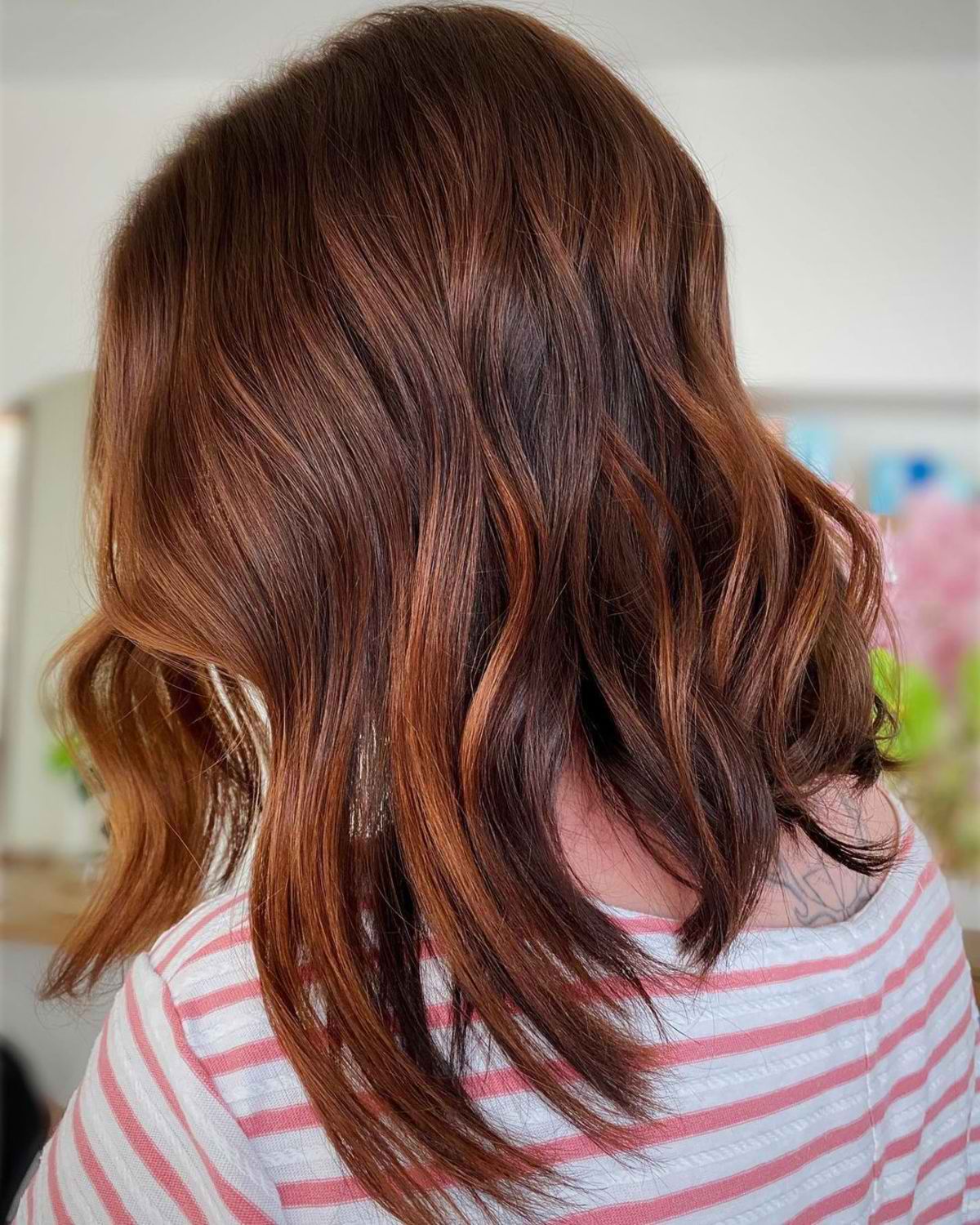 54 Top Short Hairstyles for Thick Hair to Be More Manageable