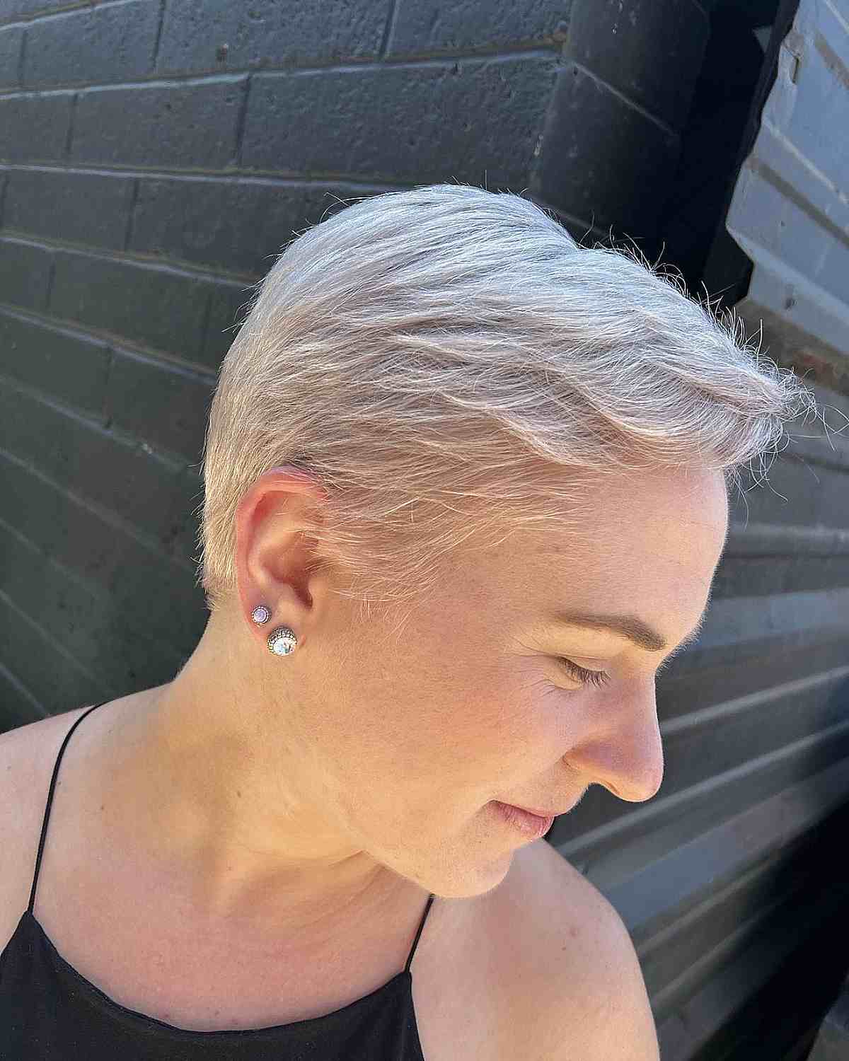 100+ Short Hairstyles for Thin, Fine Hair to Appear Thick & Full