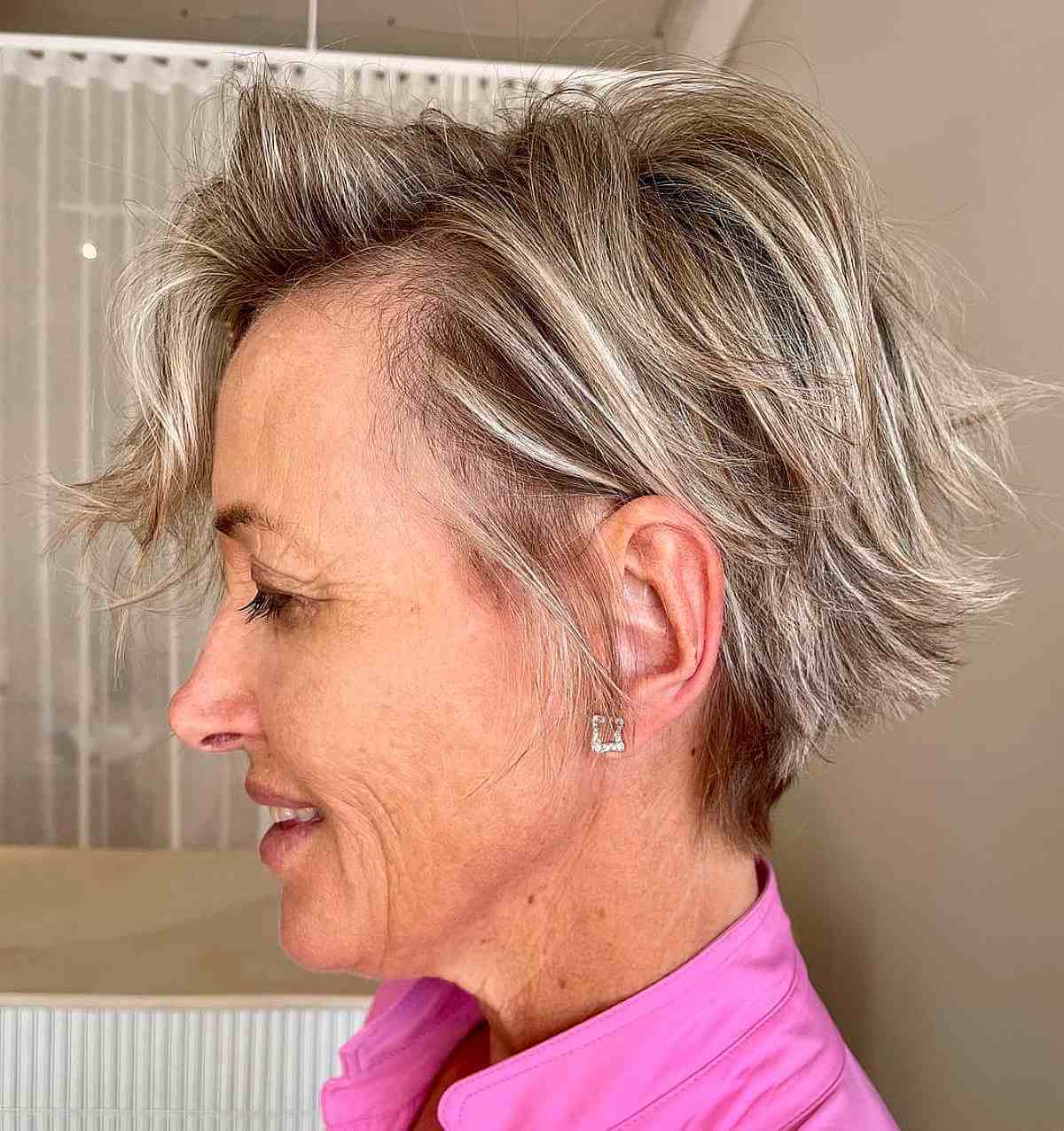 100+ Short Hairstyles for Thin, Fine Hair to Appear Thick & Full