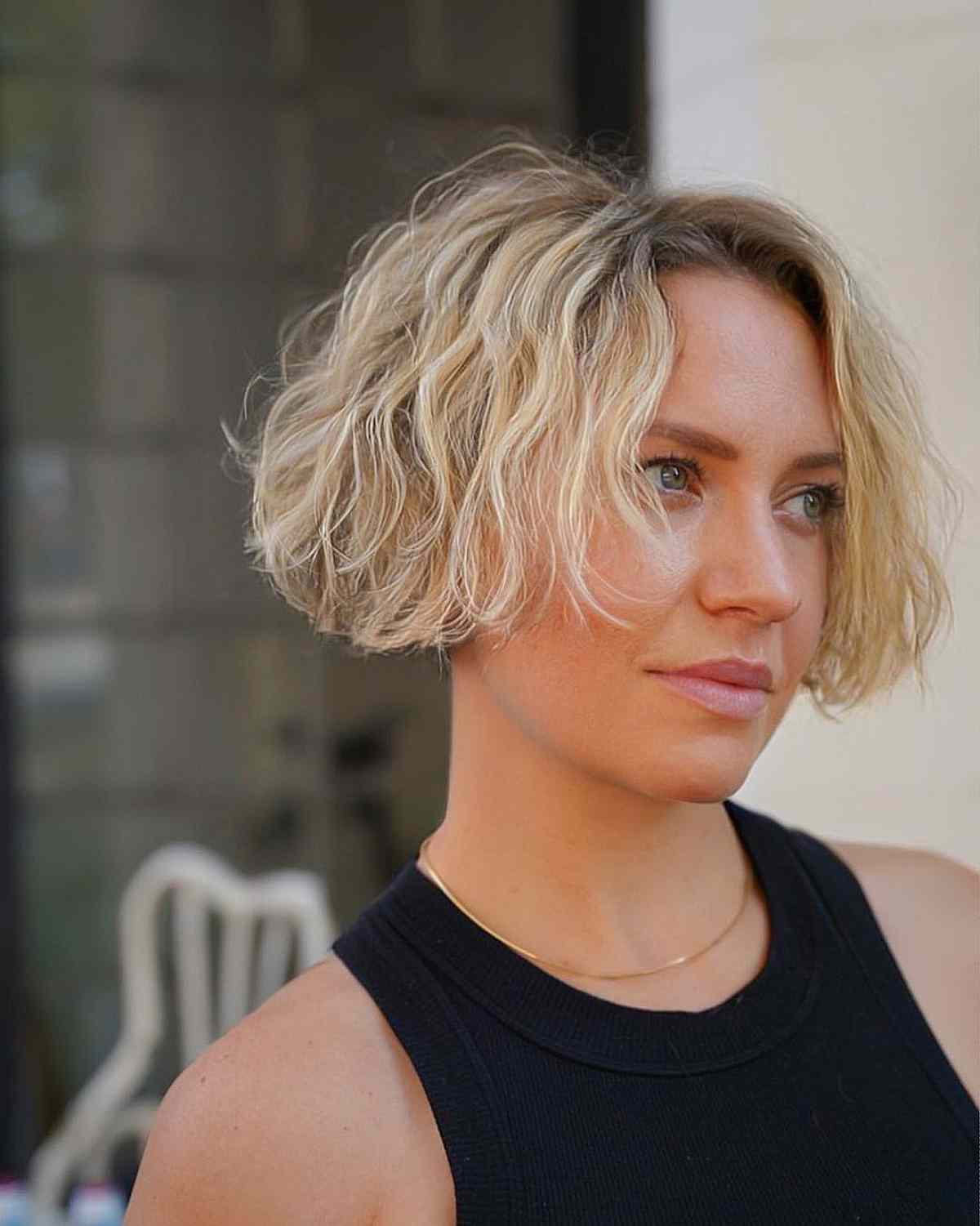 100+ Short Hairstyles for Thin, Fine Hair to Appear Thick & Full